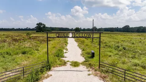 298 Quail Hollow Trl, Paris, TX 75462