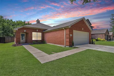 2717 Soda Springs Dr, Mckinney, TX 75071