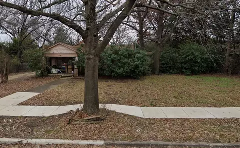1138 1142 Nolte Dr, Dallas, TX 75208