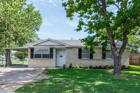1519 Briarwood Dr, Mesquite, TX 75149