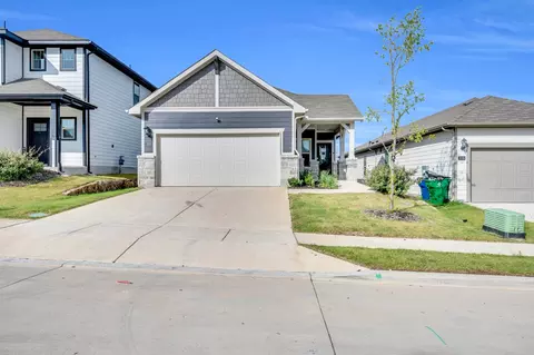 2037 Pine Stone Ln, Forney, TX 75126