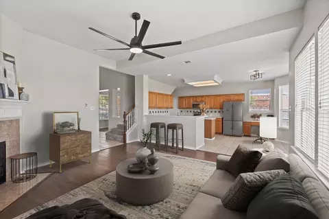 8021 Shoshoni Dr, Arlington, TX 76002