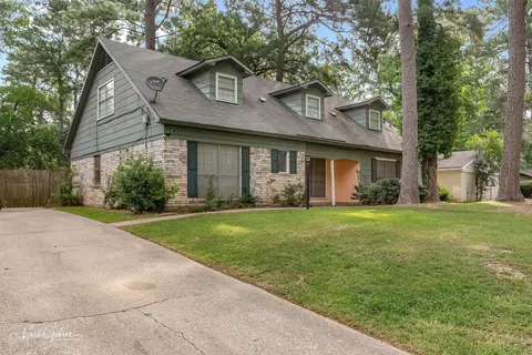 2030 Holly Oak Dr, Shreveport, LA 71118