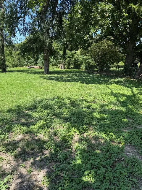 2418 Finklea St, Dallas, TX 75212