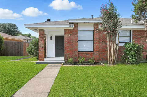 5618 Hearthwood Ct, Arlington, TX 76016