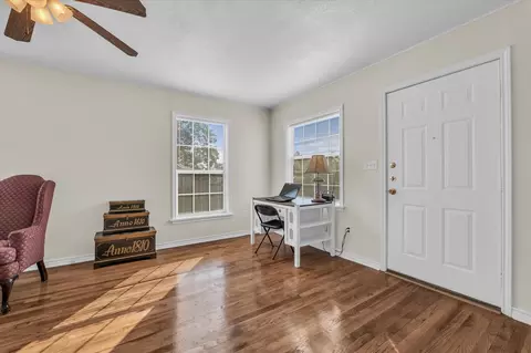 Entry Way - 2805 Lyle Ave, Waco, TX 76708 photo 2 of 2