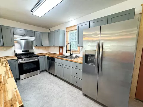 Kitchen - 107 Union Ave, Rule, TX 79547 photo 4 of 5