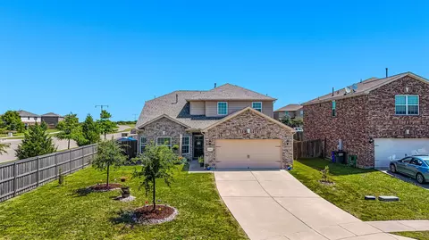 9460 Plum Ct, Forney, TX 75126