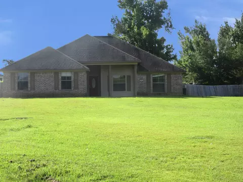 4855 Putters Ln, Shreveport, LA 71107