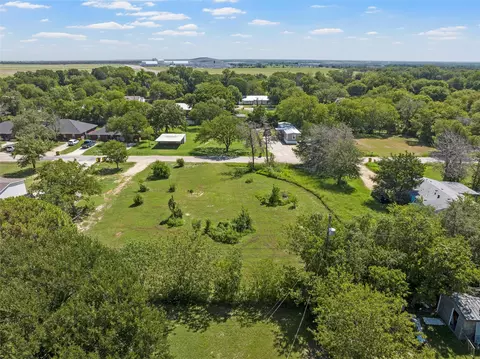 1606 Travis St, Bellmead, TX 76705