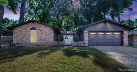 9705 Blom Blvd, Shreveport, LA 71118