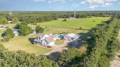 3083 County Road 3514, Greenville, TX 75402