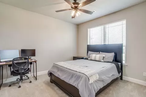 Bedroom - 1053 Tex Ln, Springtown, TX 76082 photo 4 of 5