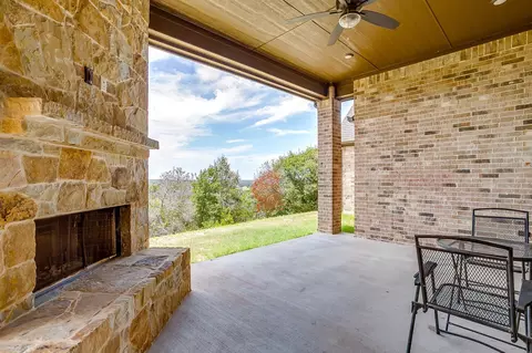 Exterior - 1053 Tex Ln, Springtown, TX 76082 photo 8 of 9