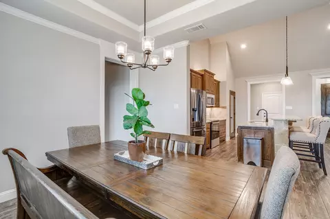 Dining - 1053 Tex Ln, Springtown, TX 76082 photo 2 of 3