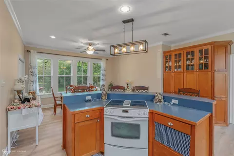 Kitchen - 900 Elm St, Minden, LA 71055 photo 1 of 3