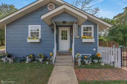 900 Elm St, Minden, LA 71055