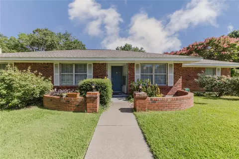 3415 Chaparral Dr, Farmers Branch, TX 75234
