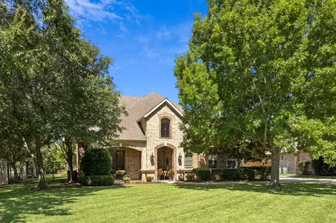 1724 Joyner Ln, Keller, TX 76248