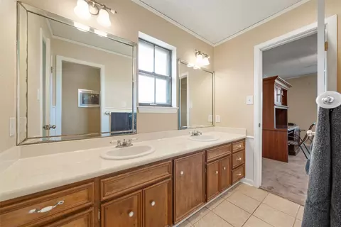 Bath - 11307 China Spring Rd, Waco, TX 76708 photo 6 of 7