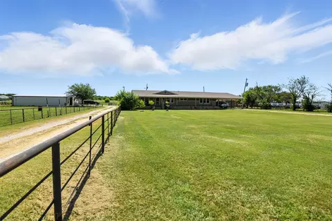 3709 Florance Rd, Ponder, TX 76259