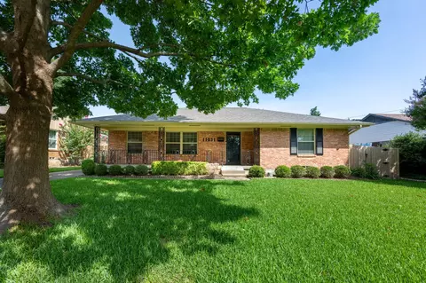11031 Dunaway Dr, Dallas, TX 75228