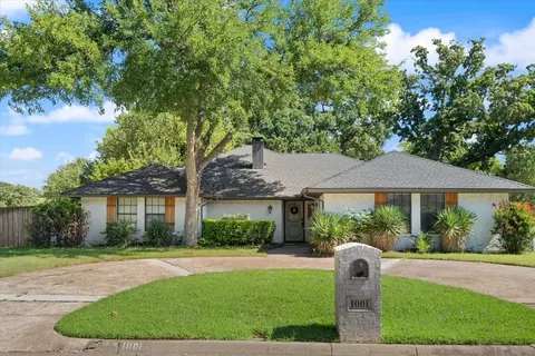 1001 Springfield St, Mansfield, TX 76063