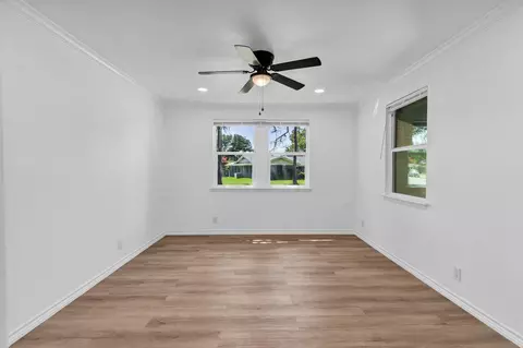 Living - 3710 Devonshire Ct E, Irving, TX 75062 photo 6 of 6