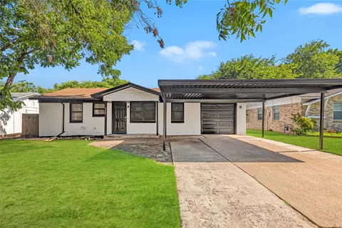 5724 Bowling Dr, Watauga, TX 76148