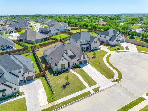 510 Syracuse St, Haslet, TX 76052