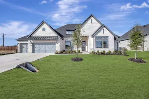 2249 Village Trl, Lakewood Village, TX 75068