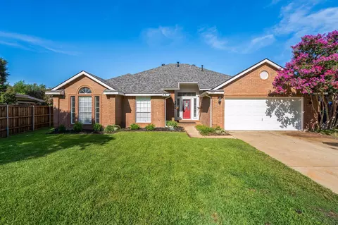 2917 Shadow Oak Ct, Flower Mound, TX 75028
