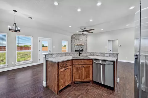 Kitchen - 897 W Cardinal St, Ector, TX 75439 photo 2 of 3