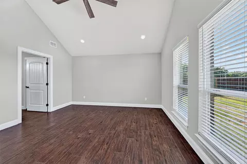 Living - 897 W Cardinal St, Ector, TX 75439 photo 10 of 10