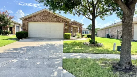 7903 Estancia Dr, Frisco, TX 75036