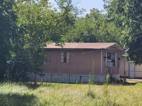 350 Pawnee Dr, Gordonville, TX 76245