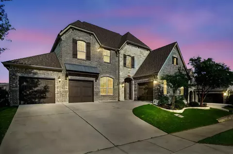 6704 Oak Knoll Rd, Argyle, TX 76226