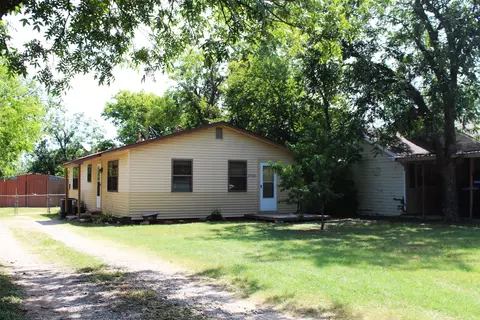 2506 Vincent St, Brownwood, TX 76801