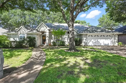 6312 Suffolk Dr, Arlington, TX 76001
