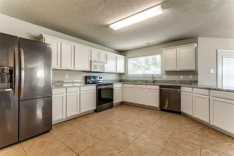 10836 Devontree Dr, Haslet, TX 76052 photo 9