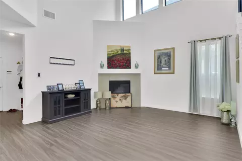Living - 12344 Iveson Dr, Haslet, TX 76052 photo 1 of 1