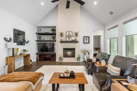 402 Trigger Trl, Argyle, TX 76226 photo 6