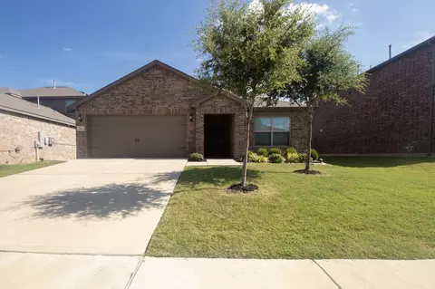 912 Clark Dr, Ferris, TX 75125