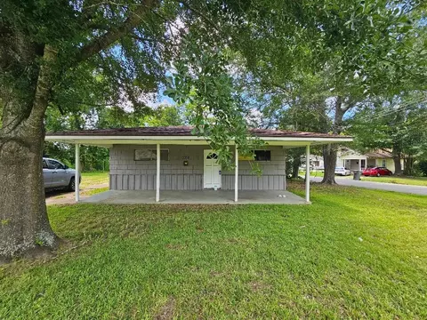 1123 Sayers St, Lufkin, TX 75904