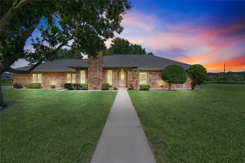 4300 Jennifer Ln, Crowley, TX 76036