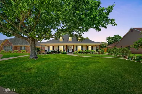 119 Summit Dr, Bossier City, LA 71111