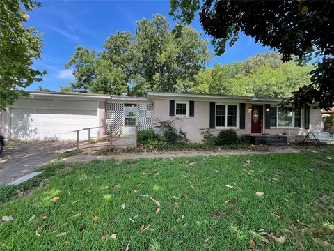 11136 Castleberry St, Brownsboro, TX 75756