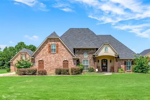 227 Hallmark, Stonewall, LA 71078