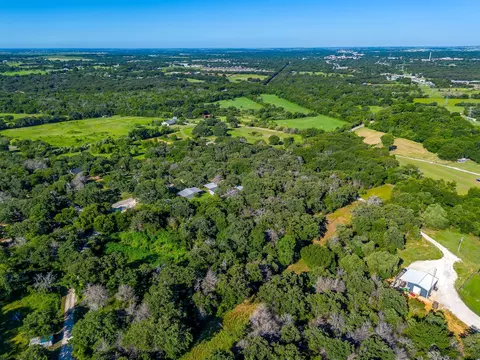 2137 Malone Rd, Cleburne, TX 76031 photo 7