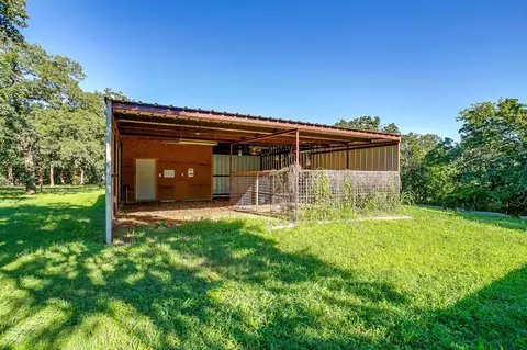 2137 Malone Rd, Cleburne, TX 76031 photo 17